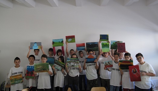 “Io sono futuro”: ad Amatrice, Accumoli e Arquata del Tronto continua il progetto per i giovani firmato da Angelo Bellobono, che da domani vedrà anche l’aiuto di Luana Perilli e Davide Dormino