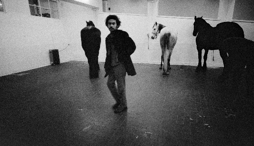 Mitico Jannis Kounellis. Fondazione Prada celebra il Maestro con una retrospettiva a Venezia Mitico Jannis Kounellis. Fondazione Prada celebra il Maestro con una retrospettiva a Venezia