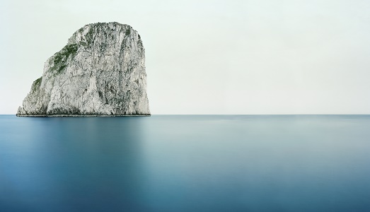ArtVerona/ Francesco Jodice, grazie ad una metafisica veduta della costa di Capri, vince il “Premio Icona 2016” |