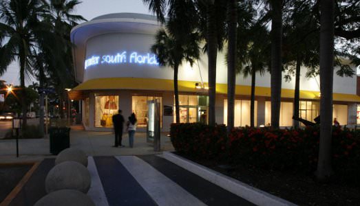 Artisti trattati coi fiocchi Artisti trattati coi fiocchi