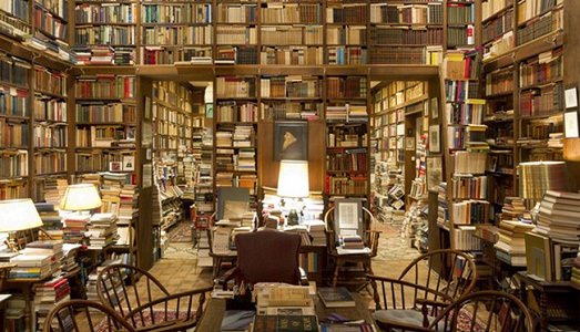 Spesa per la cultura pro-capite negli ultimi anni? Sempre più giù. Stavolta l’allarme lo lancia una ricerca della Svimez, sui dati del Ministero dello Sviluppo