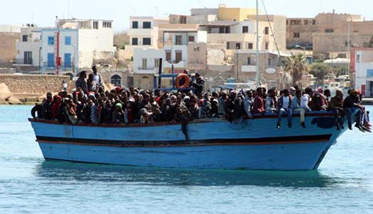 Un barcone in piazza? | Grazie, no Un barcone in piazza? | Grazie, no