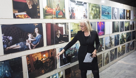 Le donne di Annie, a Milano. Il tour globale della Leibovitz alla Fabbrica Orobia, grazie a UBS