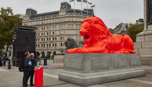A Londra, settembre è il mese del design. Dal V&A alla tea room, tra sostenibilità e poesia