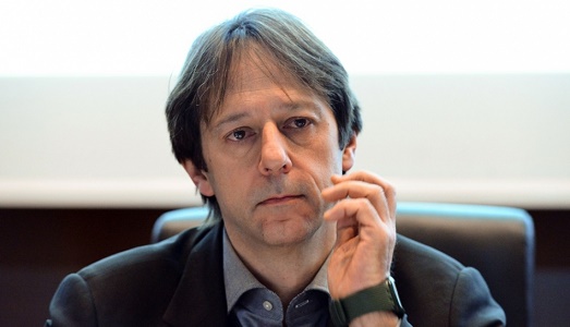 Luca Bergamo da Assessore alla Cultura a vicesindaco di Roma, nel rimpasto di Virginia Raggi. E con la benedizione di Grillo Luca Bergamo da Assessore alla Cultura a vicesindaco di Roma, nel rimpasto di Virginia Raggi. E con la benedizione di Grillo