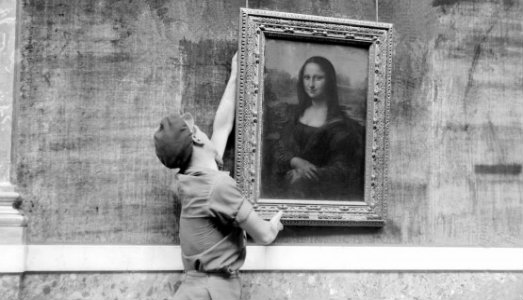 Leonardo, non Leonardò. La Lega dichiara guerra al Louvre per la mostra dedicata al genio vinciano