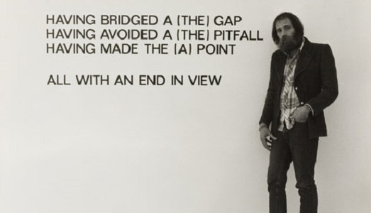 Il più ricco riconoscimento per l’arte va ad un americano: Lawrence Weiner vince la quindicesima edizione del Roswitha Haftmann Prize