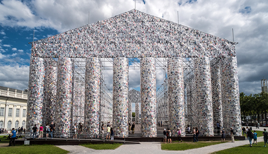 Documenta? Uno “scandalo controllato” |