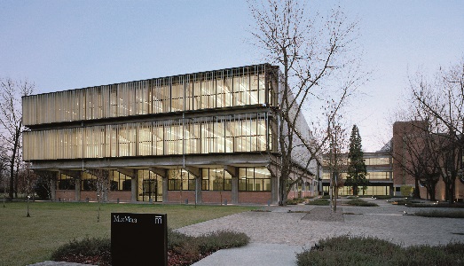 Marina Dacci conclude l’incarico di direttore della Collezione Maramotti. Il suo racconto Marina Dacci conclude l’incarico di direttore della Collezione Maramotti. Il suo racconto