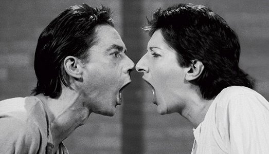 Misteri di Marina. La Abramović è in ospedale? E mentre Ulay la porta in tribunale, che si farà della mostra all’Armory Park Avenue di New York? Misteri di Marina. La Abramović è in ospedale? E mentre Ulay la porta in tribunale, che si farà della mostra all’Armory Park Avenue di New York?