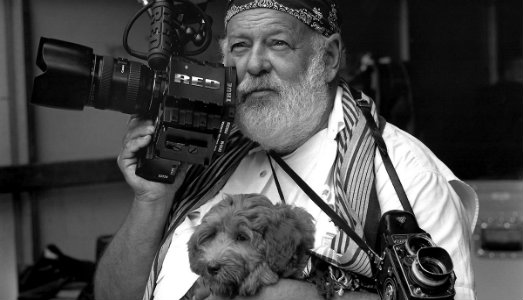 Mario Testino, Bruce Weber e Anthony d’Offay. Nuove accuse di molestie nell’arte contemporanea