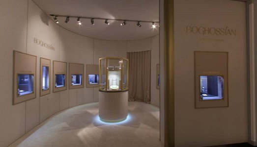 Pantera Rosa alla Masterpiece Fair di Londra. Scompaiono gioielli da 3 milioni di sterline