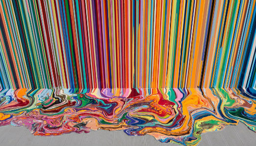 A che ora arriva l’arte? Allo store di Milano, Swatch celebra il dialogo con la creatività