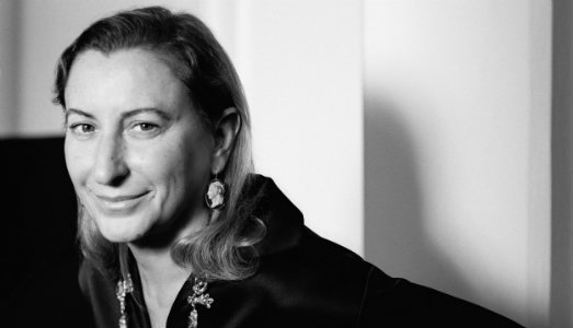 La signora della moda vince ancora. Miuccia Prada riceve l’Outstanding Achievement Award