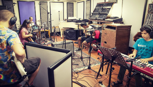 Un mondo di suoni. La Piccola Orchestra di Tor Pignattara vince il premio Migrarti 2017