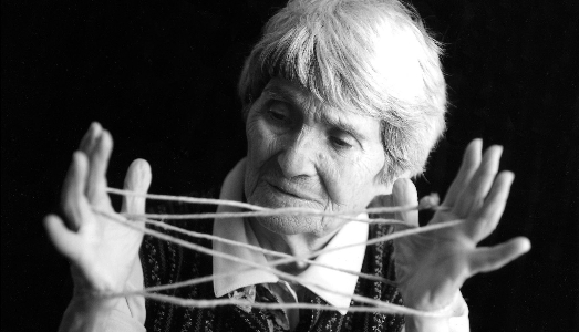 I Musei Civici di Cagliari ricordano Maria Lai con una mostra che entrerà anche nelle scuole I Musei Civici di Cagliari ricordano Maria Lai con una mostra che entrerà anche nelle scuole