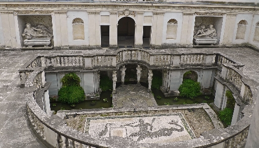 Appia Antica e Villa Giulia continuino sulla strada dell’autonomia. E partono le petizioni