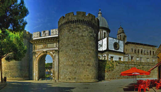 A Napoli, un nuovo contest site-specific mette l’arte in gioco. Ce ne parla la curatrice