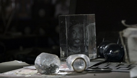 “Negus”, ovvero come una strana storia di provincia, che attraversa i confini, diviene un film firmato da Invernomuto. In scena al Beltrade di Milano
