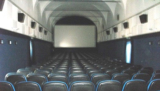 Belle notizie. A Milano rinasce il cinema Orchidea: un milione e 300mila euro per poter tornare a vedere film d’essai Belle notizie. A Milano rinasce il cinema Orchidea: un milione e 300mila euro per poter tornare a vedere film d’essai