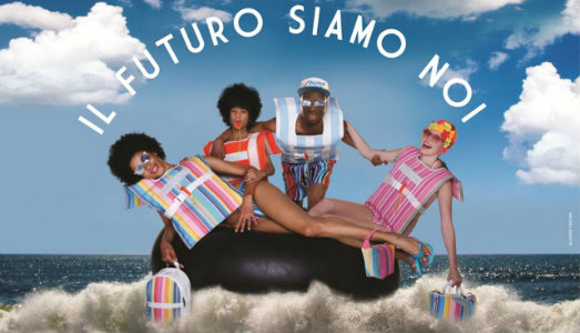 Colore, glamour e impegno sociale. Oliviero Toscani presenta le nuove immagini per Brandina