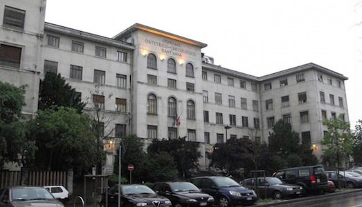 Torino, Artissima e oltre/4. Quanto fa bene l’arte? All’ospedale Sant’Anna entrano tre nuove opere firmate Migliora, Perone e Barzagli Torino, Artissima e oltre/4. Quanto fa bene l’arte? All’ospedale Sant’Anna entrano tre nuove opere firmate Migliora, Perone e Barzagli