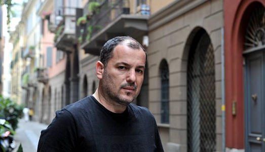 Il MAXXI porta bene. Annunciata oggi in conferenza stampa la futura cittadinanza italiana di Adrian Paci