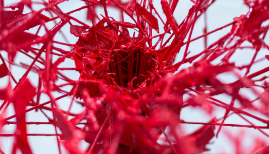 A Palazzo Camozzini di Verona, pittura e scultura in dialogo, nel Sole di Federico Ferrarini