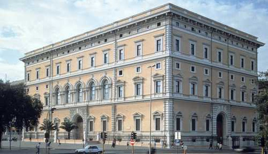 Un altro direttore, cercasi