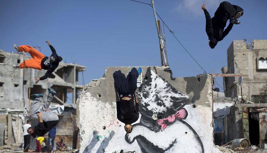 Giocare con Banksy Giocare con Banksy