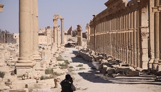 Palmyra: virtuale, interattiva e militarizzata. L’Hermitage crea un modello di ricostruzione, dopo il nuovo ingresso dell’ISIS Palmyra: virtuale, interattiva e militarizzata. L’Hermitage crea un modello di ricostruzione, dopo il nuovo ingresso dell’ISIS