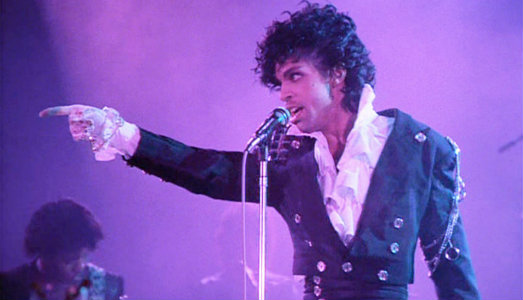 Scende la pioggia ma di che colore è? E Pantone registra il Purple ufficiale di Prince