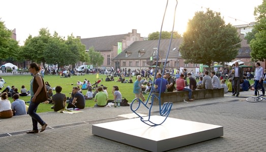 Finita la fiera, si rinnovano i curatori: Samuel Leuenberger a capo degli Art Basel Parcours dal 2016 Finita la fiera, si rinnovano i curatori: Samuel Leuenberger a capo degli Art Basel Parcours dal 2016