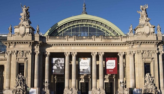 L’ultimo strascico degli attacchi di Parigi. Paris Photo rimborserà il 20 per cento alle gallerie danneggiate dalla chiusura anticipata