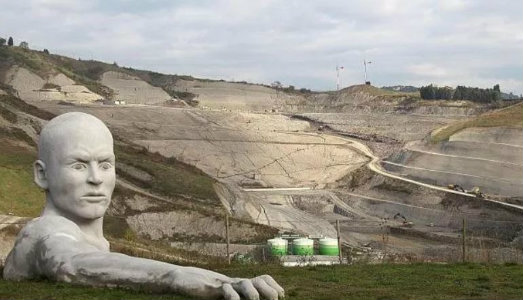 Se Roma piange, Peccioli sfila. Le firme della moda nella discarica-modello in Toscana