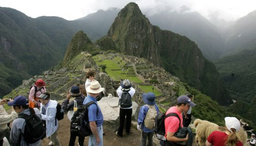 Il turismo è pericoloso Il turismo è pericoloso