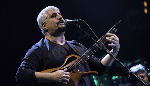 Pino Daniele, un flash mob a Napoli per ricordare il cantautore. Con un appello ai fan muniti di chitarra