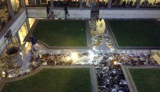 I nuovi “passi” di Alfredo Pirri arrivano a Firenze, al Museo Novecento. Con una scenografica performace I nuovi “passi” di Alfredo Pirri arrivano a Firenze, al Museo Novecento. Con una scenografica performace