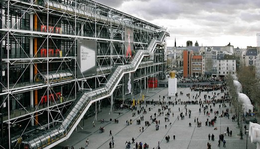 Parigi riapre i musei, con il messaggio del Ministro della Cultura Fleur Pellerin: «La migliore risposta contro chi ci minaccia è l’unità!» Parigi riapre i musei, con il messaggio del Ministro della Cultura Fleur Pellerin: «La migliore risposta contro chi ci minaccia è l’unità!»
