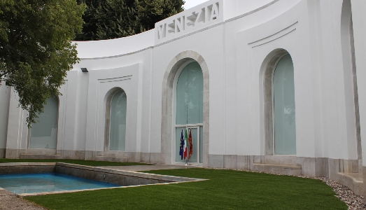 Il Comune di Venezia presenta un premio che dà l’opportunità di esporre alla Biennale d’arte