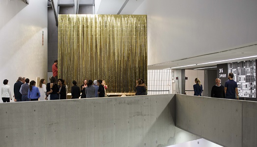 Premio MAXXI 2016. Entra nella collezione del museo l’opera del collettivo ZAPRUDER, mentre la menzione speciale è per Ludovica Carbotta