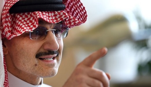 Trentadue miliardi in beneficenza: lo sceicco Alwaleed bin Talal Alsaud, “autore” dell’ala islamica del Louvre, annuncia la sua prossima mossa Trentadue miliardi in beneficenza: lo sceicco Alwaleed bin Talal Alsaud, “autore” dell’ala islamica del Louvre, annuncia la sua prossima mossa