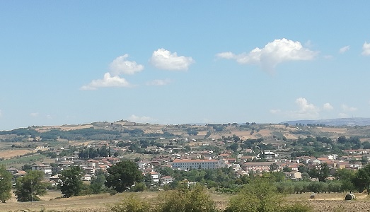 Una residenza a sud, per dialogare con il territorio e costituire una collezione. Idea dell’artista Gaetano Russo, da Pietrelcina