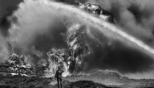 La follia del post guerra | in bianco e nero