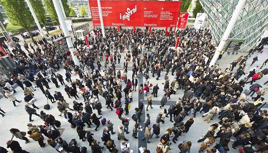 Milano Design Week/Conclusioni. Capitale del design dello spazio urbano, a Milano si mobilitano imprese e progetti condivisi, per ripensare città abitabili, e a misura d’uomo