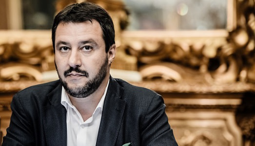 Viva la (finta) revolution! Viva la (finta) revolution!