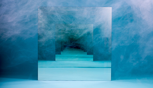 I mondi paralleli di Sarah Meyohas