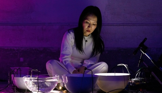 Flussi sonori e cori narranti. La Digestion porta a Napoli Tomoko Sauvage e David Moss