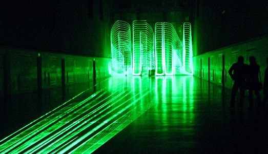 Arthur Duff, site specific. In occasione di ArtVerona l’artista americano torna in città con una installazione luminosa, per soli tre giorni Arthur Duff, site specific. In occasione di ArtVerona l’artista americano torna in città con una installazione luminosa, per soli tre giorni