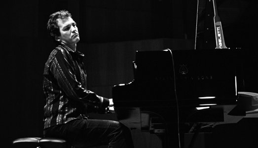 Sfortunato in amore? Va bene, però puoi vincere i biglietti per i prossimi concerti alle OGR